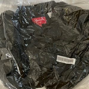 Supreme black chiffon s/s button up collared shirt.
